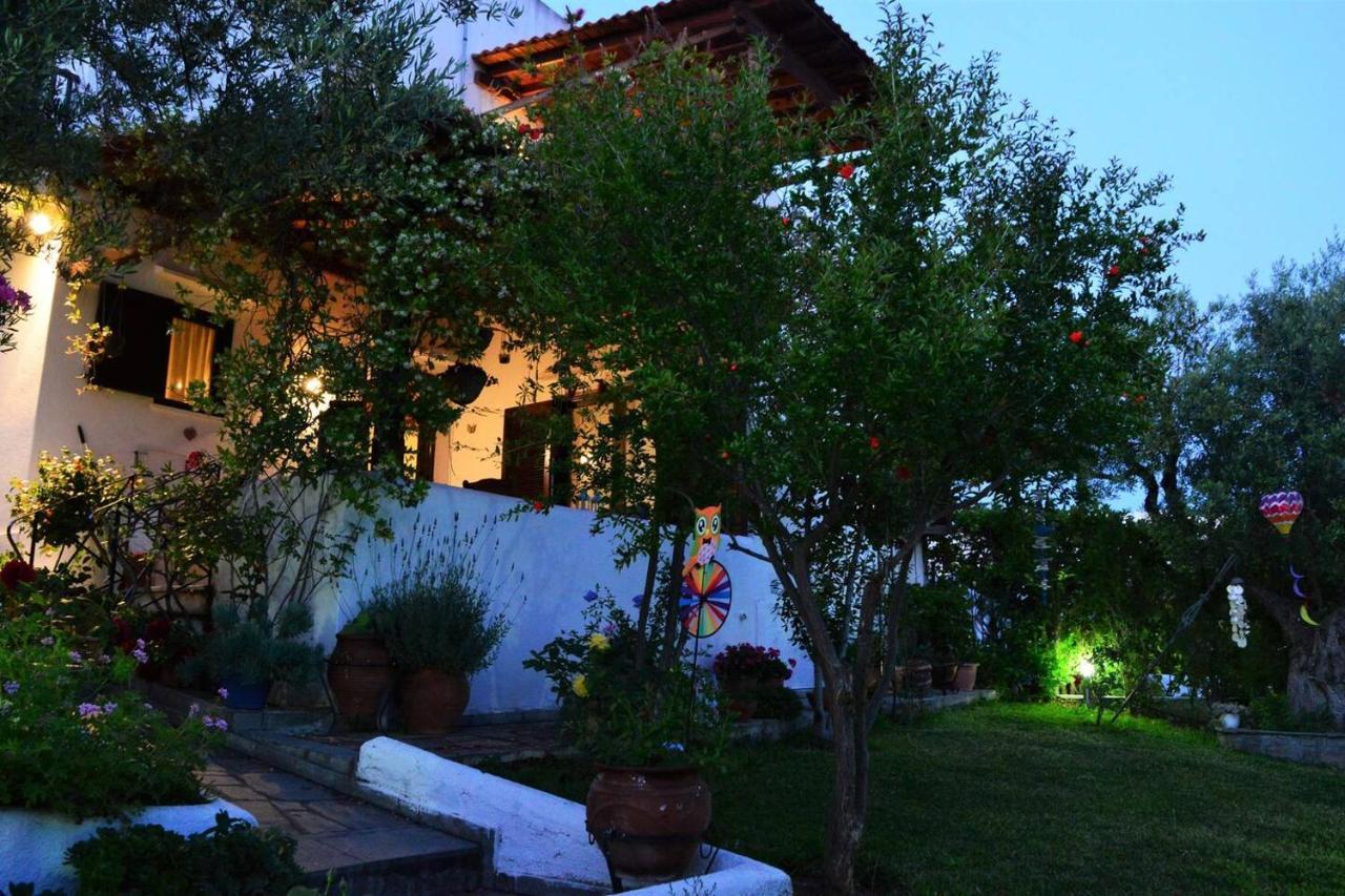 Sonia'S House With Garden Villa Gerakini Ngoại thất bức ảnh